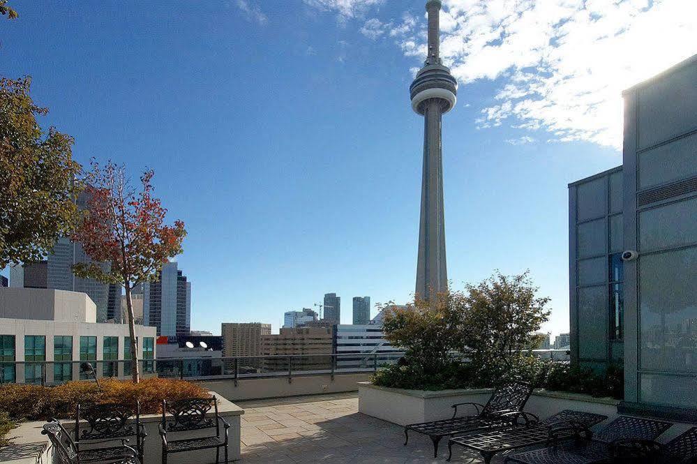 Apartment Whitehall - 263 Wellington St W *