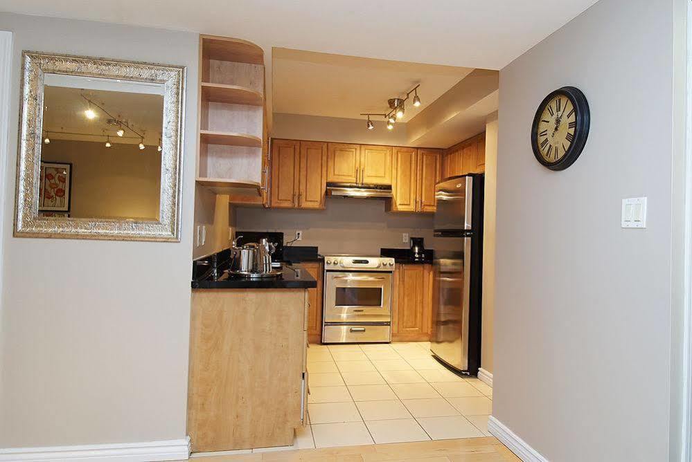 Whitehall - 263 Wellington St W Toronto